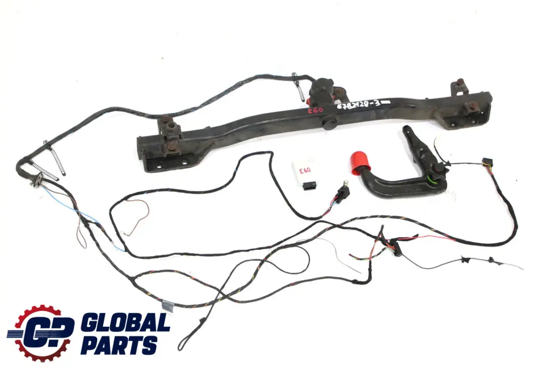 Towing Hitch Towbar Tow Bar Trailer Hook Module to BMW 5 Series E60 E61 with Part number 6782128 BMW 5 Series E60 E61 Towing Hitch Towbar Tow Bar Trailer Hook Module - SKU 6782128-3 - Part number 6782128