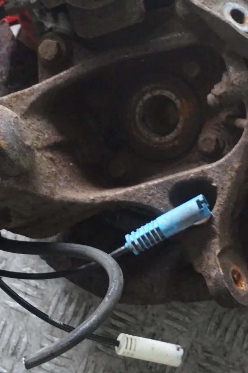 Delantero Izquierdo Suspensión Freno para Mini R56 Cooper S N14 1 con número de pieza 6782209 Mini R56 Cooper S N14 1 Delantero Izquierdo Suspensión Freno - SKU 6782209-1 - Número de pieza 6782209