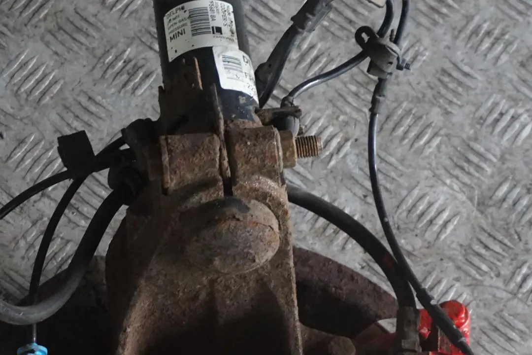 Mini R56 Cooper S N14 1 Delantero Izquierdo Suspensión Freno - SKU 6782209-1 - Número de pieza 6782209