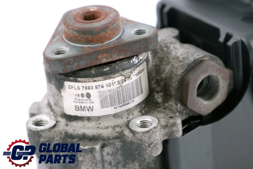 Bomba De direccion asistida ZF 6760956 para BMW E60 E61 520d 525d 530d con número de pieza 6783431 BMW E60 E61 520d 525d 530d Bomba De direccion asistida ZF 6760956 - SKU 6783431 - Número de pieza 6783431