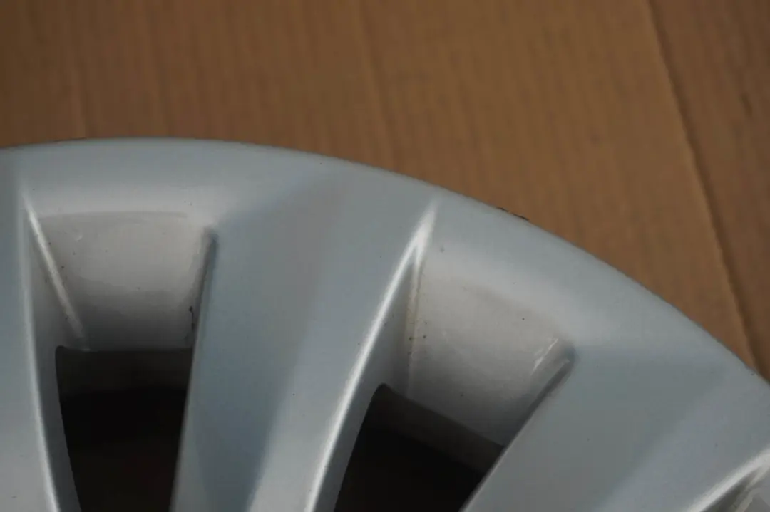 Alloy Wheel Rim 16" Multi Spoke 282 ET:31 7J to BMW 3 Series E90 E91 with Part number 6783628 BMW 3 Series E90 E91 Alloy Wheel Rim 16" Multi Spoke 282 ET:31 7J - SKU 6783628 - Part number 6783628