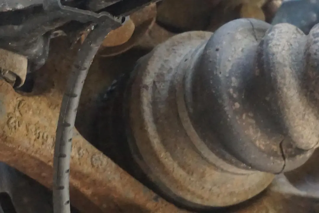 N47 Rear Left N/S Suspension Leg Axle Brake Disc to BMW 3 E91 LCI Touring 318d with Part number 6783653 BMW 3 E91 LCI Touring 318d N47 Rear Left N/S Suspension Leg Axle Brake Disc - SKU 6783653-2 - Part number 6783653