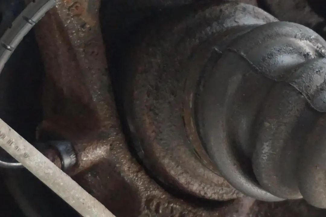 N47N Pata Suspension Trasera Izquierda Portarruedas Disco Freno para BMW E90 LCI 320d con número de pieza 6783653 BMW E90 LCI 320d N47N Pata Suspension Trasera Izquierda Portarruedas Disco Freno - SKU 6783653-3 - Número de pieza 6783653