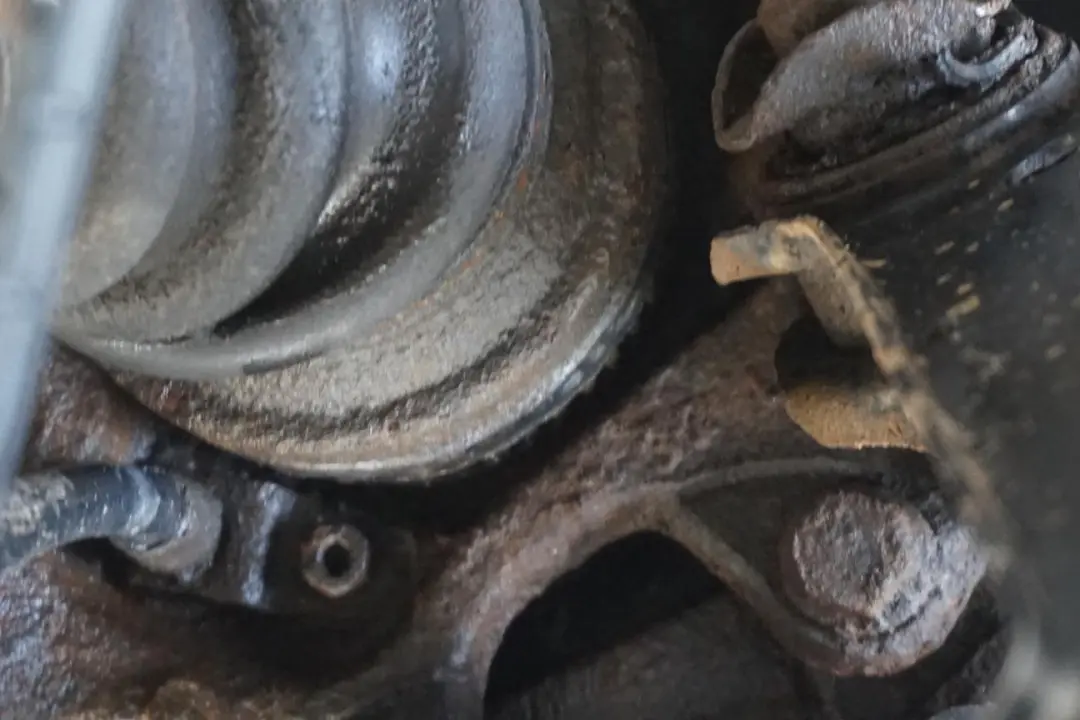 Reihe E90 LCI 320d N47N 184PS Abtriebswelle Schwenklager Hinten Links für BMW 3 mit Teilenummer 6783653 BMW 3 Reihe E90 LCI 320d N47N 184PS Abtriebswelle Schwenklager Hinten Links - SKU 6783653-3 - Teilenummer 6783653