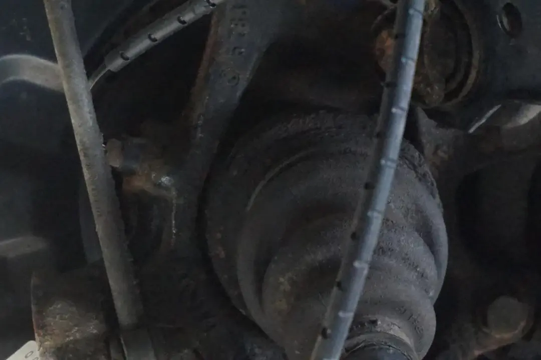 Break 320d N47N 184PS L'Arbre De Sortie Pivotement Arriere Gauche pour BMW 3 E91 LCI à propos du numéro de pièce 6783653 BMW 3 E91 LCI Break 320d N47N 184PS L'Arbre De Sortie Pivotement Arriere Gauche - SKU 6783653-4 - Numéro de pièce 6783653