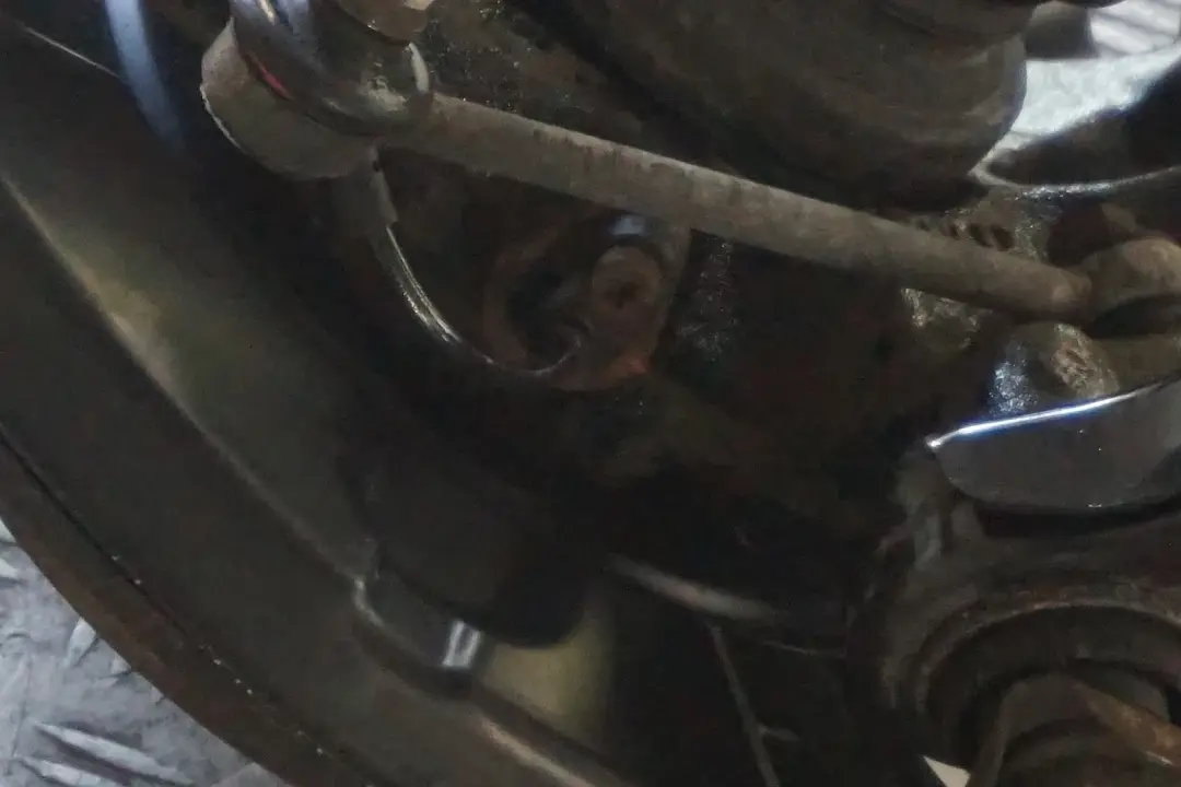 N47N Rear Left N/S Spring Strut Leg Brake Suspension to BMW 3 Series E90N 320d ed with Part number 6783653 BMW 3 Series E90N 320d ed N47N Rear Left N/S Spring Strut Leg Brake Suspension - SKU 6783653 - Part number 6783653