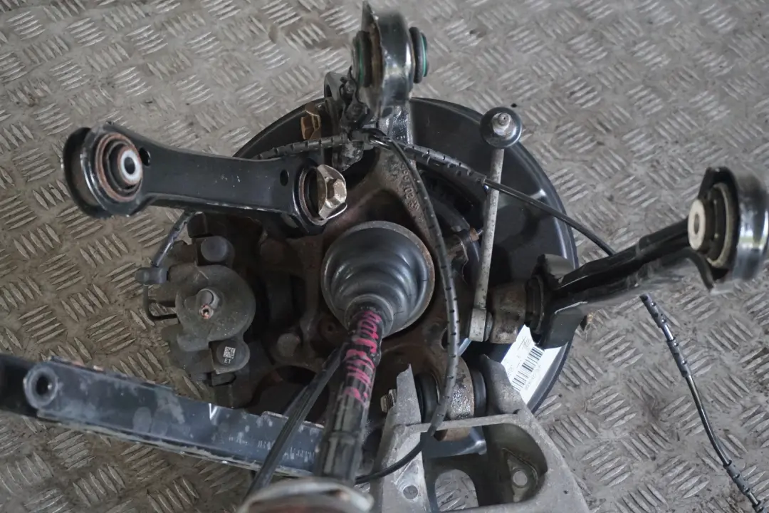 Reihe E90 LCI 320d ed N47N 163PS Abtriebswelle Schwenklager hinten rechts für BMW 3 mit Teilenummer 6783654 BMW 3 Reihe E90 LCI 320d ed N47N 163PS Abtriebswelle Schwenklager hinten rechts - SKU 6783654 - Teilenummer 6783654