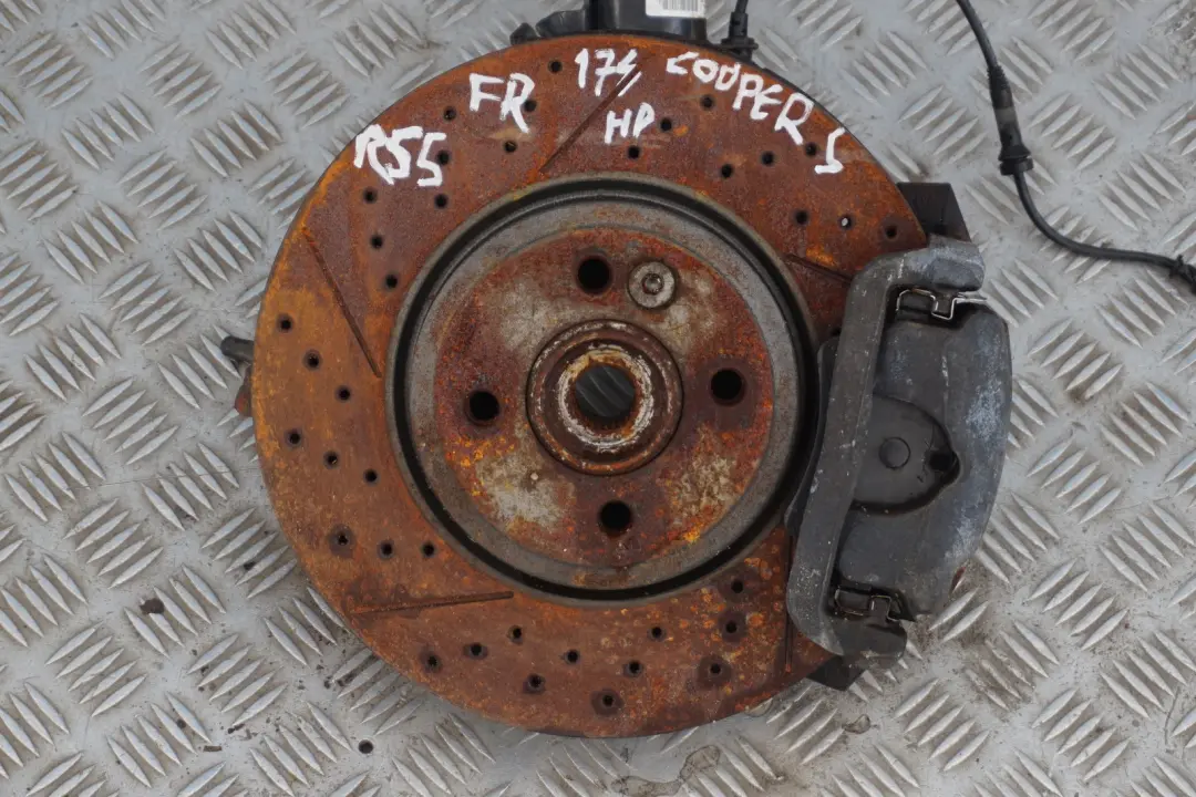 Mini R55 Clubman S N14 Front Right O/S Spring Strut Leg Brake Suspension Hub - SKU 6784514 - Part number 6784513