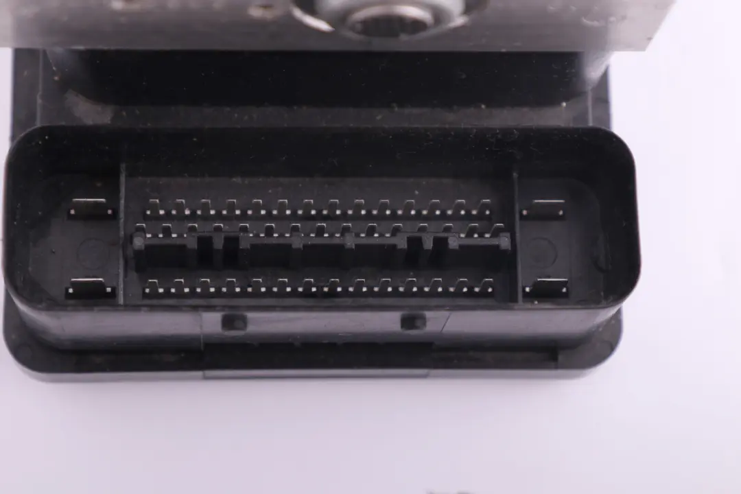 BMW 1 3 Series E81 E87 E90 ABS DSC Module Pump ECU Hydro unit 6784764 - SKU 6784763 - Part number 6784763 6784764