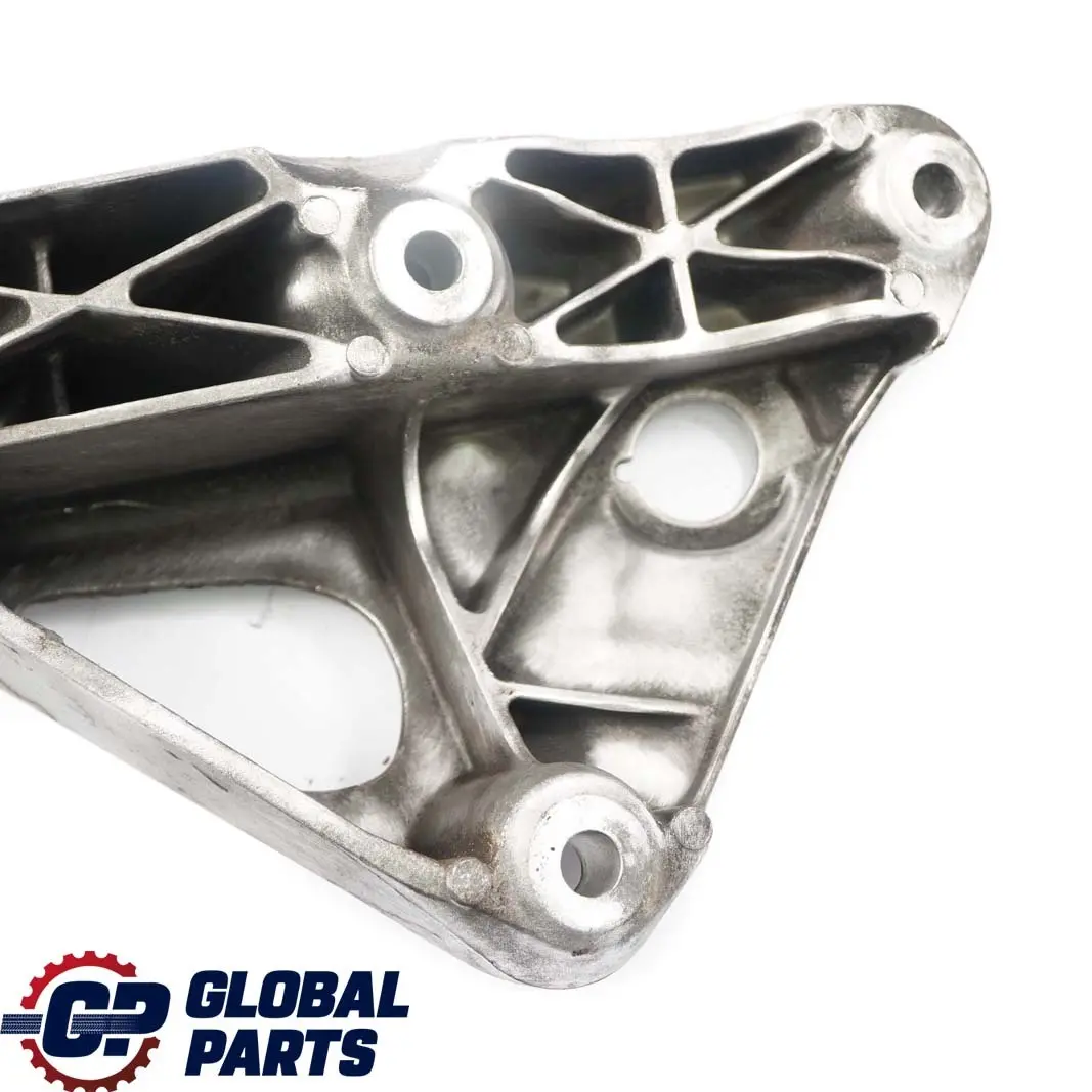 Supporting Mount BMW F30 F31 F32 330dX 430dX Bracket Left N/S to Engine with Part number 6784829 Engine Supporting Mount BMW F30 F31 F32 330dX 430dX Bracket Left N/S - SKU 6784829 - Part number 6784829