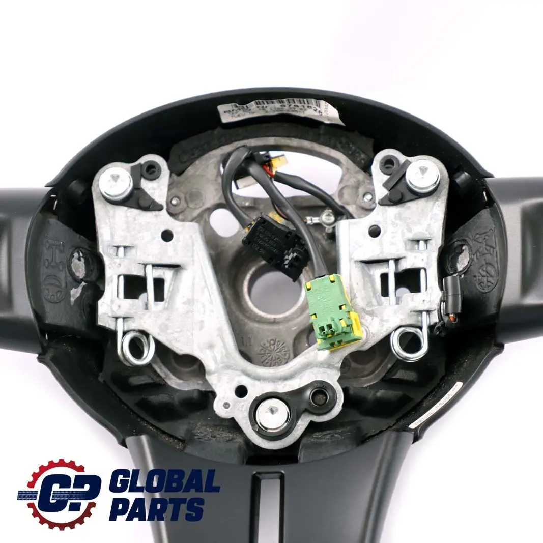 Neuf Cuir Sport Volant Comme M Cuir pour BMW Z4 E85 à propos du numéro de pièce 6784840 BMW Z4 E85 Neuf Cuir Sport Volant Comme M Cuir - SKU 6784840-1 - Numéro de pièce 6784840