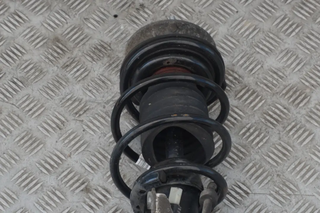 Front Left N/S Suspension Leg Brake Axle Disc Set to BMW Z4 Series E89 30i Roadster with Part number 6784917 BMW Z4 Series E89 30i Roadster Front Left N/S Suspension Leg Brake Axle Disc Set - SKU 6784917-1 - Part number 6784917