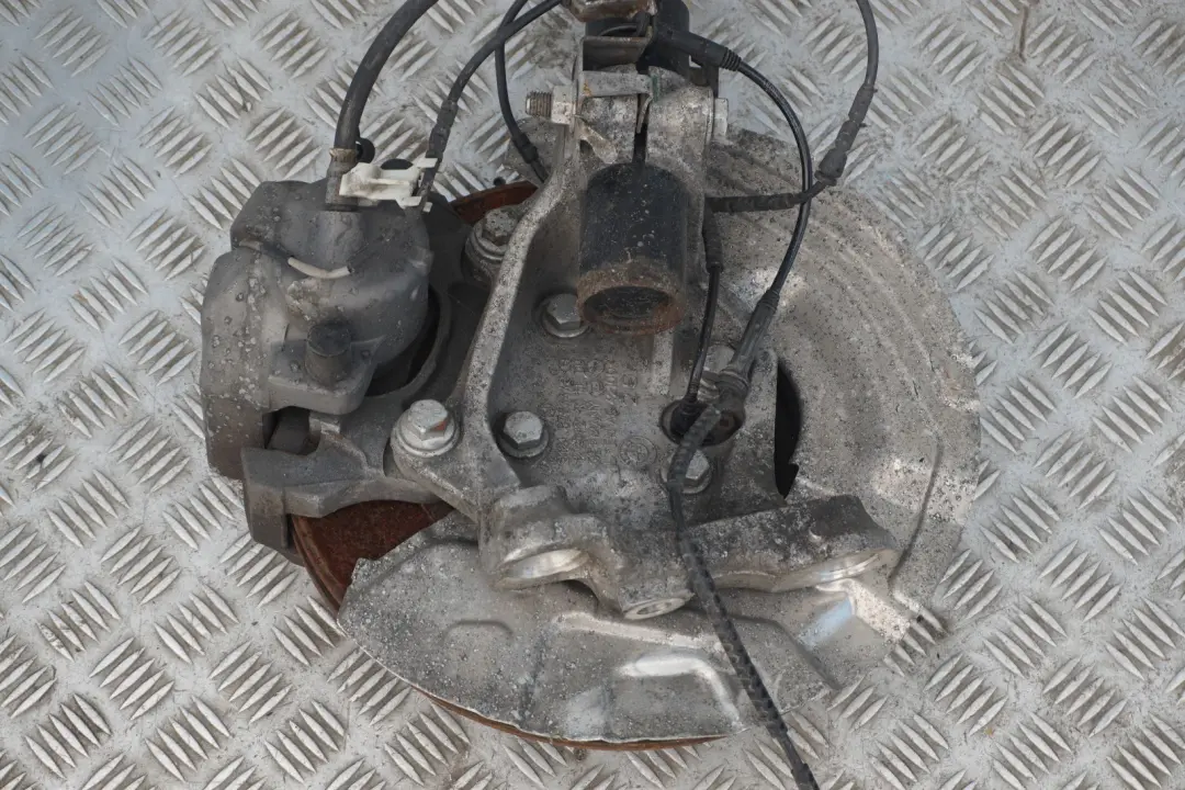 Front Left N/S Suspension Leg Brake Axle Disc Set to BMW Z4 Series E89 30i Roadster with Part number 6784917 BMW Z4 Series E89 30i Roadster Front Left N/S Suspension Leg Brake Axle Disc Set - SKU 6784917-1 - Part number 6784917