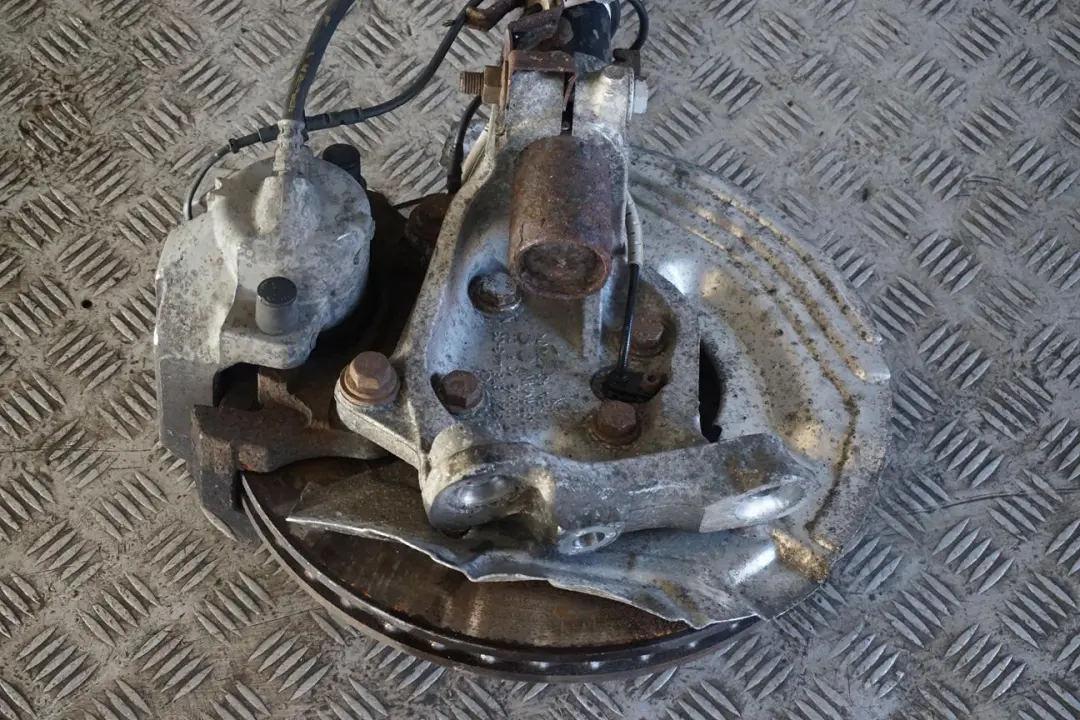 N53 Set Molla Sospensioni Cuscinetto Perno Anteriore Sinistra per BMW E92 325i con numero di parte 6785589 BMW E92 325i N53 Set Molla Sospensioni Cuscinetto Perno Anteriore Sinistra - SKU 6785589-2 - Numero di parte 6785589