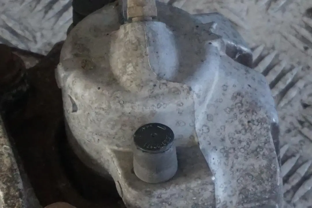 N53 Set Stoßdämpfer Federbein Schwenklager Vorne Links für BMW 3 er E92 325i mit Teilenummer 6785590 BMW 3 er E92 325i N53 Set Stoßdämpfer Federbein Schwenklager Vorne Links - SKU 6785590-1 - Teilenummer 6785590