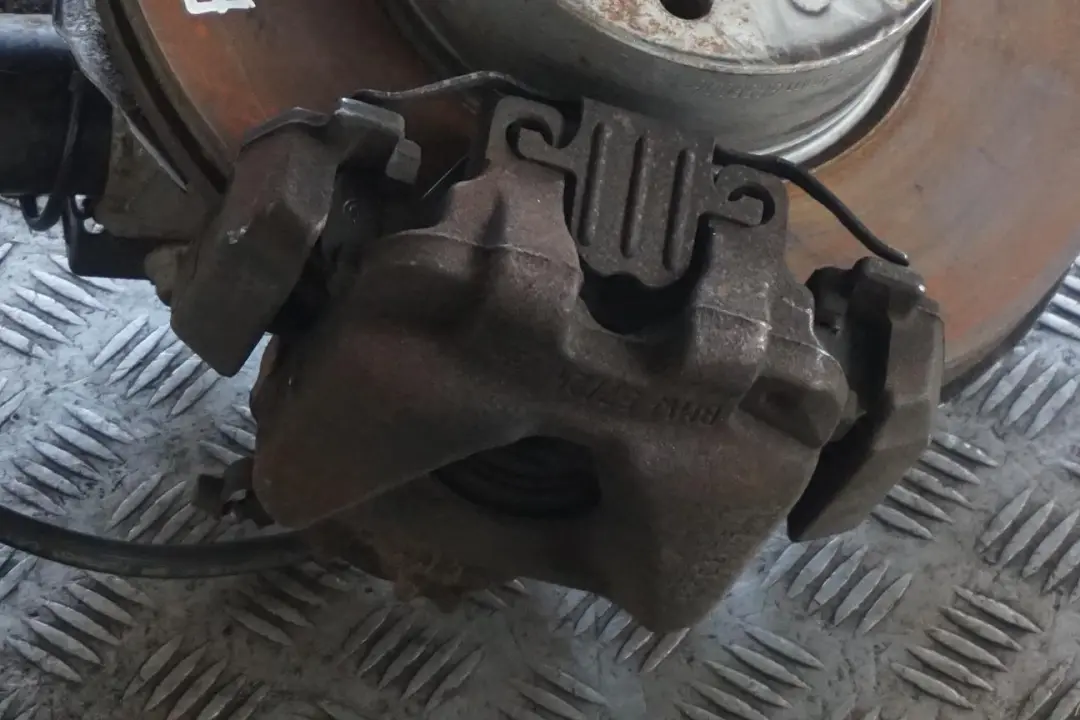 3er E91 Touring 320d N47N M Sport Stoßdämpfer Federbein Vorne Rechts für BMW mit Teilenummer 6786016 BMW 3er E91 Touring 320d N47N M Sport Stoßdämpfer Federbein Vorne Rechts - SKU 6786016-1 - Teilenummer 6786016