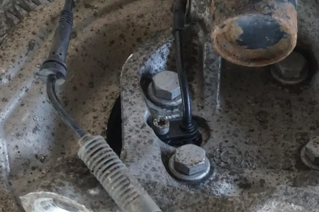 N47N M Sport Front Right O/S Spring Strut Suspension Leg to BMW 3 E91 Touring 320d with Part number 6786016 BMW 3 E91 Touring 320d N47N M Sport Front Right O/S Spring Strut Suspension Leg - SKU 6786016-1 - Part number 6786016