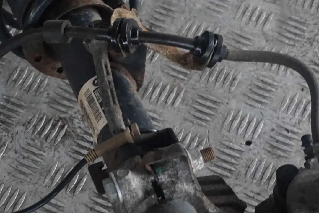 N47N Amortyzator zwrotnica sport do BMW E91 320d o numerze 6786016 BMW E91 320d N47N Amortyzator zwrotnica sport - SKU 6786016 - Numer Części 6786016