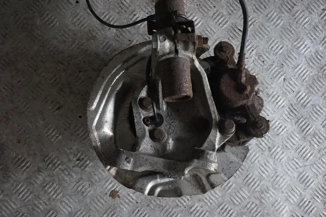 BMW E87 116i N45 Delantero Derecho Muelle Strut Freno Pinza Suspensión Eje - SKU 6786018-2 - Número de pieza 6786018