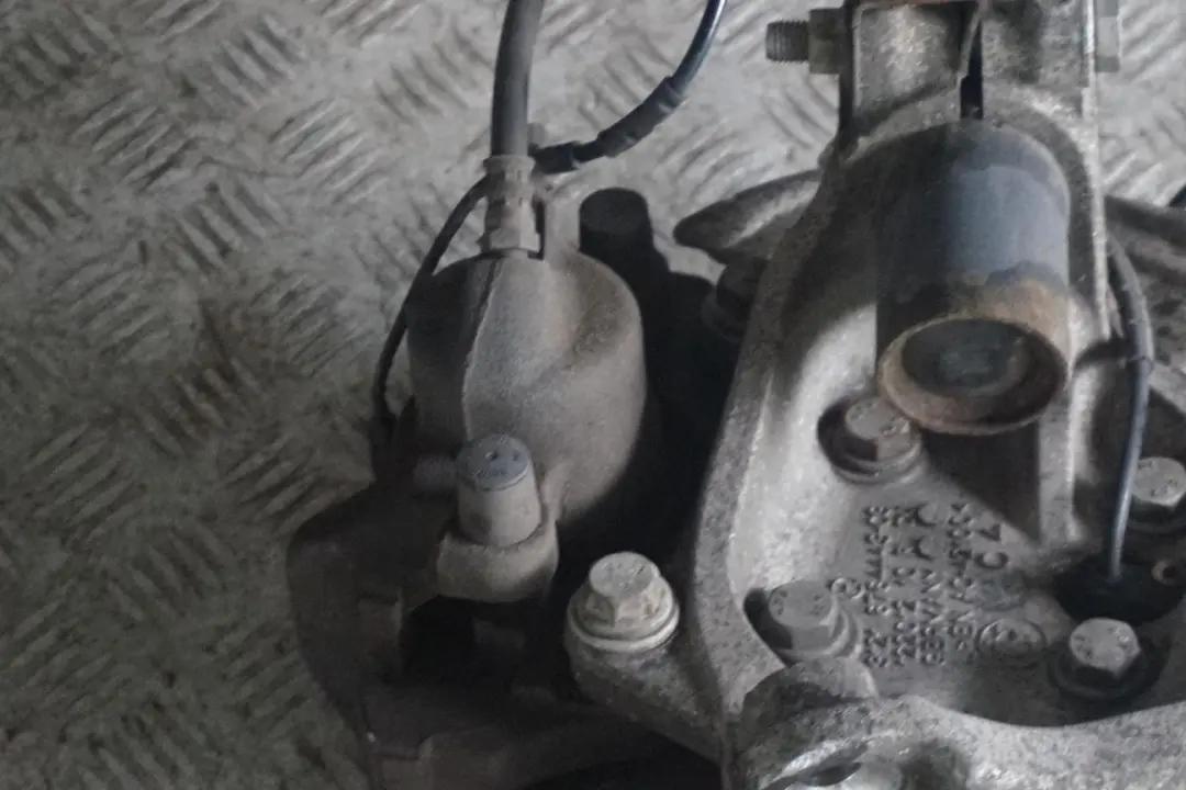 N43 170PS Set Stoßdämpfer Federbein Schwenklager Vorne Links für BMW 1 er E82 120i mit Teilenummer 6786021 BMW 1 er E82 120i N43 170PS Set Stoßdämpfer Federbein Schwenklager Vorne Links - SKU 6786021-6 - Teilenummer 6786021