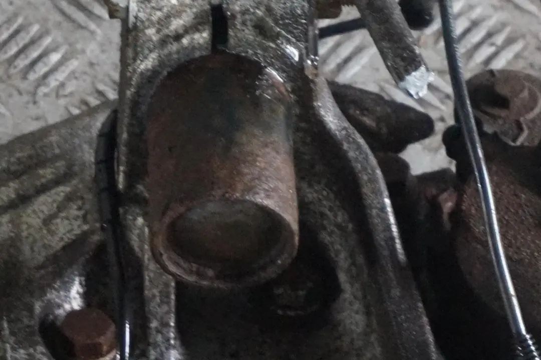 N47 Amortyzator zwrotnica przód 143HP do BMW E82 118d o numerze 6786022 BMW E82 118d N47 Amortyzator zwrotnica przód 143HP - SKU 6786022-3 - Numer Części 6786022