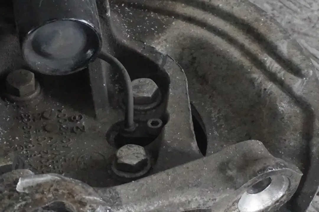 N47 Amortyzator zwrotnica lewa SPORT do BMW E81 118d o numerze 6786023 BMW E81 118d N47 Amortyzator zwrotnica lewa SPORT - SKU 6786023-1 - Numer Części 6786023