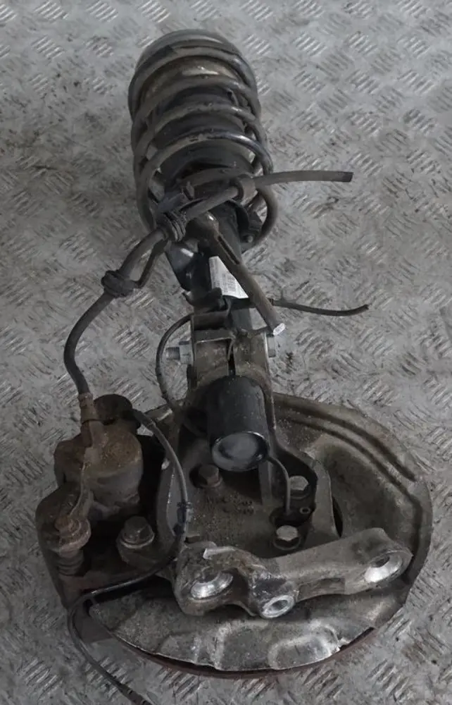 N47 M Sport Set Stoßdämpfer Federbein Schwenklager Vorne Links für BMW 1 E81 118d mit Teilenummer 6786023 BMW 1 E81 118d N47 M Sport Set Stoßdämpfer Federbein Schwenklager Vorne Links - SKU 6786023-1 - Teilenummer 6786023