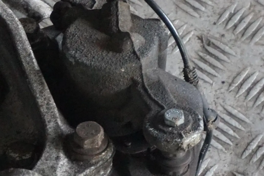 N43 143PS M Amortisseurs Sport Amortisseur Pivotement Avant Droit pour BMW E88 118i à propos du numéro de pièce 6786028 BMW E88 118i N43 143PS M Amortisseurs Sport Amortisseur Pivotement Avant Droit - SKU 6786028-1 - Numéro de pièce 6786028