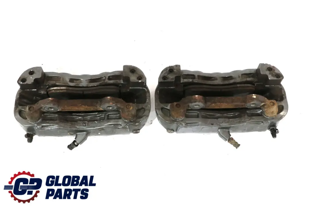 BMW E82 E88 135i Delantero Izquierdo Derecho Juego de pinzas de freno Brembo - SKU 6786059 - Número de pieza 6786059