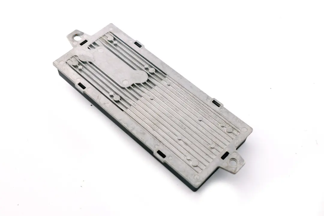 Unidad De Control Dynamic Drive Eje Delantero Suspension para BMW E60 E65 con número de pieza 6786139 BMW E60 E65 Unidad De Control Dynamic Drive Eje Delantero Suspension - SKU 6786139 - Número de pieza 6786139