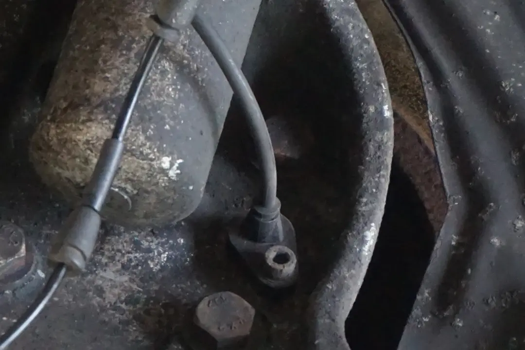 N62 333PS Stoßdämpfer Federbein vorn links Schwenklager für BMW 7 er E65 745i mit Teilenummer 6786533 BMW 7 er E65 745i N62 333PS Stoßdämpfer Federbein vorn links Schwenklager - SKU 6786533 - Teilenummer 6786533