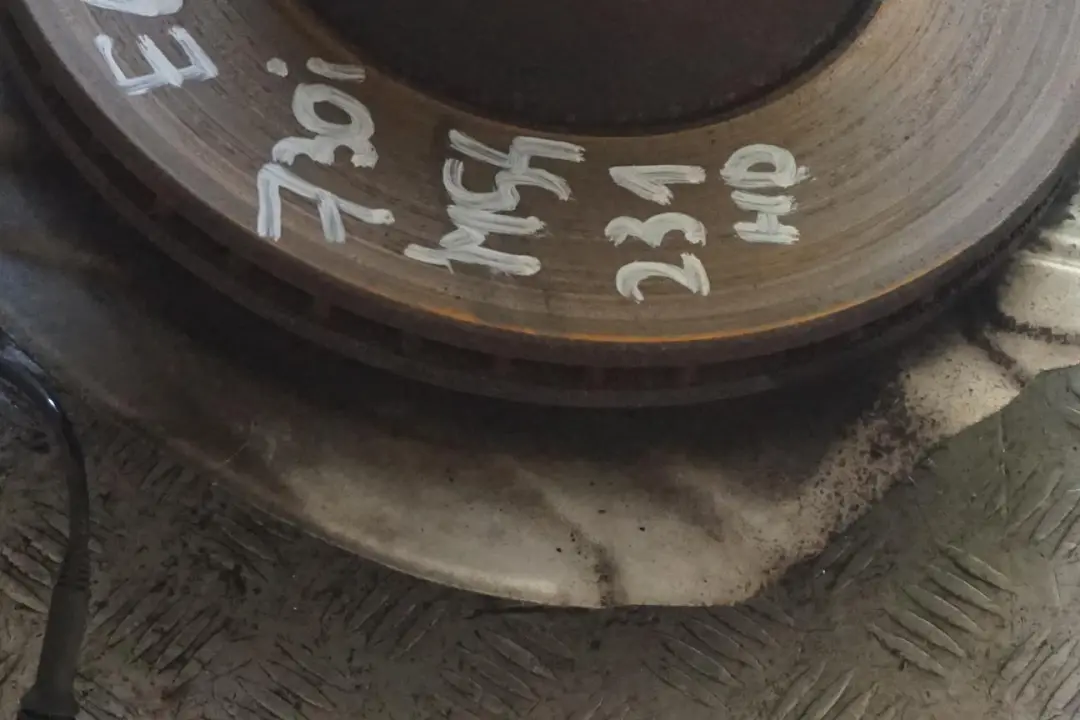 730i M54 231PS Stoßdämpfer Federbein vorn links Schwenklager für BMW 7 er E65 mit Teilenummer 6786537 BMW 7 er E65 730i M54 231PS Stoßdämpfer Federbein vorn links Schwenklager - SKU 6786537 - Teilenummer 6786537