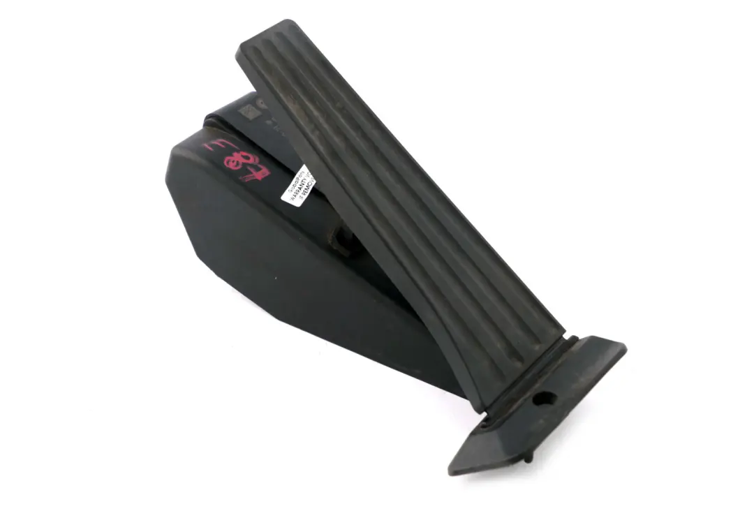 Accelerator Pedal Module Automatic Gearbox to BMW 1 3 Series E81 E87 F30 with Part number 6853175 BMW 1 3 Series E81 E87 F30 Accelerator Pedal Module Automatic Gearbox - SKU 6786588 - Part number 6853175