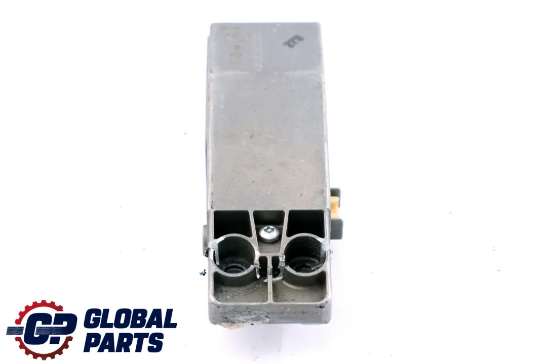 Manually Steering Column Lock to Mini Cooper One R55 R56 R57 LCi with Part number 6786964 Mini Cooper One R55 R56 R57 LCi Manually Steering Column Lock - SKU 6786964 - Part number 6786964