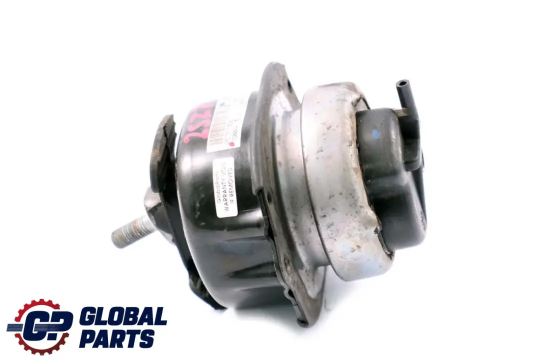 Supporto motore in gomma sinistra destra per BMW X5 X6 Serie E70 E71 con numero di parte 6795418 BMW X5 X6 Serie E70 E71 Supporto motore in gomma sinistra destra - SKU 6787103 - Numero di parte 6795418