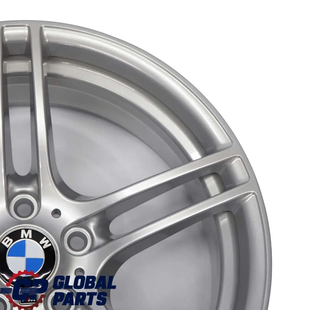 Vorne Alu Felge Alufelge 19" M Doppelspeiche 313 8J ET:37 für BMW 3 er E90 E91 E92 mit Teilenummer 6787647 BMW 3 er E90 E91 E92 Vorne Alu Felge Alufelge 19" M Doppelspeiche 313 8J ET:37 - SKU 6787647 - Teilenummer 6787647