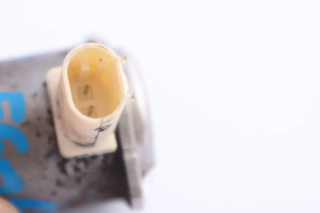 Wandler Ventil Servotronic Lenkung Sensor für BMW X5 E53 E60 E61 E70 E90 F01 F10 F11 mit Teilenummer 6788212 BMW X5 E53 E60 E61 E70 E90 F01 F10 F11 Wandler Ventil Servotronic Lenkung Sensor - SKU 6788212 - Teilenummer 6788212