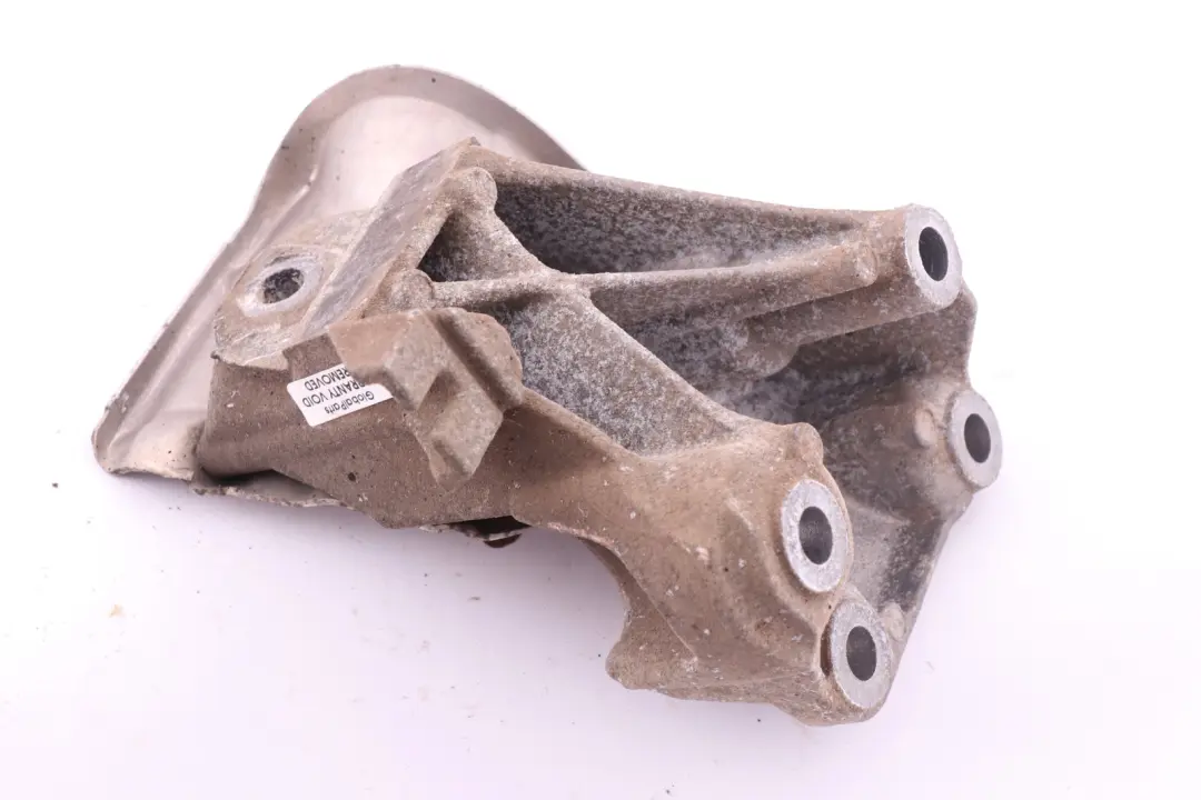 Wspornik Mocowanie Łapa Silnika do BMW F20 F21 F30 N13 o numerze 6788607 BMW F20 F21 F30 N13 Wspornik Mocowanie Łapa Silnika - SKU 6788607 - Numer Części 6788607