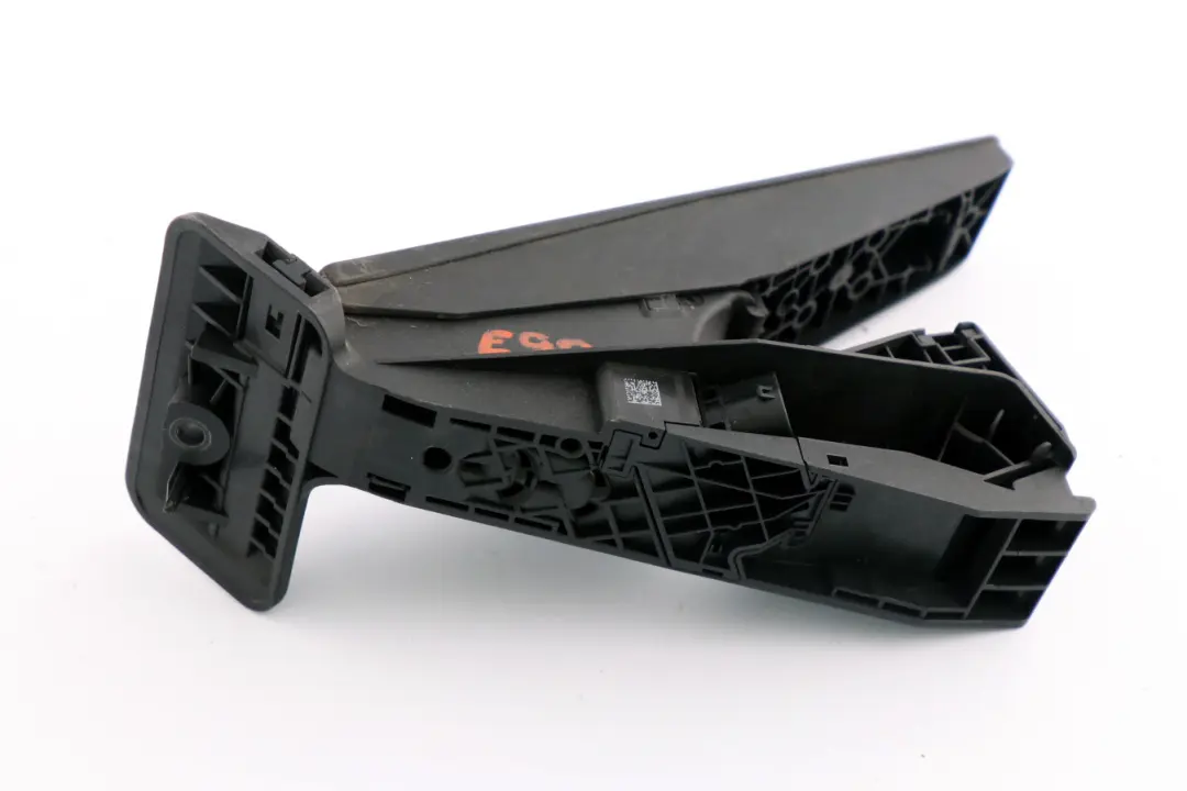 Accelerator Pedal Manual to BMW 3 5 6 X3 Series E60 E61 E63 E83 E89 E90 E91 with Part number 6788633 BMW 3 5 6 X3 Series E60 E61 E63 E83 E89 E90 E91 Accelerator Pedal Manual - SKU 6788633 - Part number 6788633