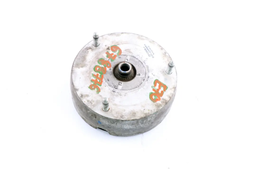 Supporto Cuscinetto Flangia Assale Anteriore Sospensione per BMW X5 X6 E70 LCI E71 con numero di parte 6788776 BMW X5 X6 E70 LCI E71 Supporto Cuscinetto Flangia Assale Anteriore Sospensione - SKU 6788776 - Numero di parte 6788776