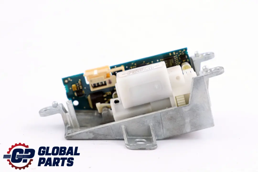 Blocage de la Colonne de Direction Reglage Electrique 6774624 pour BMW E60 E61 à propos du numéro de pièce 6788841 BMW E60 E61 Blocage de la Colonne de Direction Reglage Electrique 6774624 - SKU 6788841-1 - Numéro de pièce 6788841