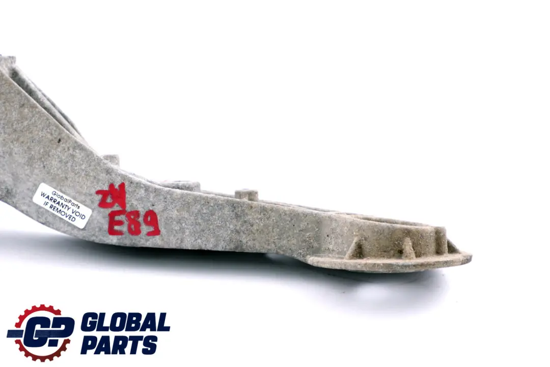 Support de support de tige de poussée sous renfort arrière 678894 pour BMW Z4 E89 à propos du numéro de pièce 6788948 BMW Z4 E89 Support de support de tige de poussée sous renfort arrière 678894 - SKU 6788948 - Numéro de pièce 6788948