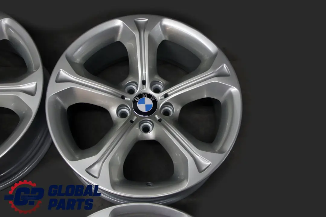 Complete Set 4x Wheel Rim 18" 8J ET:30 Star Spoke 320 to BMW X1 Series E84 with Part number 6789143 BMW X1 Series E84 Complete Set 4x Wheel Rim 18" 8J ET:30 Star Spoke 320 - SKU 6789143 - Part number 6789143
