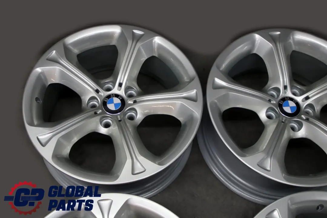 Complete Set 4x Wheel Rim 18" 8J ET:30 Star Spoke 320 to BMW X1 Series E84 with Part number 6789143 BMW X1 Series E84 Complete Set 4x Wheel Rim 18" 8J ET:30 Star Spoke 320 - SKU 6789143 - Part number 6789143
