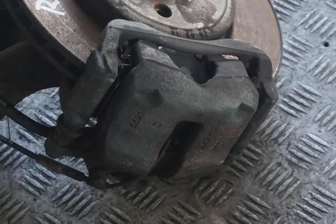 Mini R57 Cabrio N16 Zwrotnica amortyzator lewy - SKU 6789551 - Numer Części 6789551