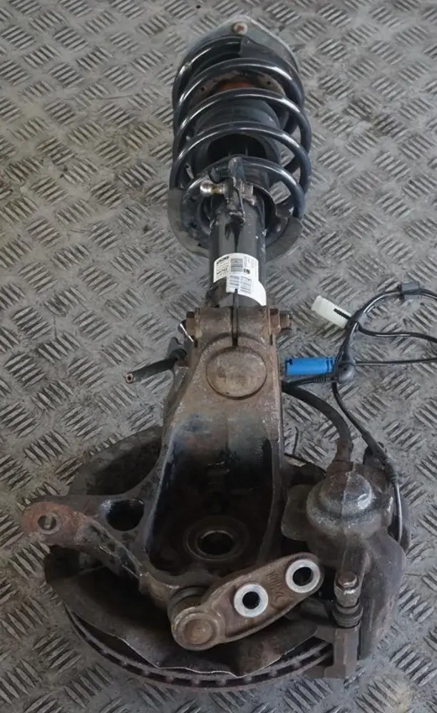Front Left N/S Spring Strut Suspension Leg Brake Hub to BMW Mini R57 Cabrio One N16 with Part number 6789551 BMW Mini R57 Cabrio One N16 Front Left N/S Spring Strut Suspension Leg Brake Hub - SKU 6789551 - Part number 6789551