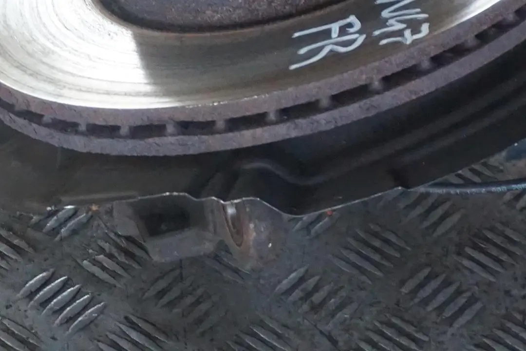 N47 xDrive 177PS Set Stoßdämpfer Federbein Vorne Rechts für BMW X1 er E84 20d mit Teilenummer 6789854 BMW X1 er E84 20d N47 xDrive 177PS Set Stoßdämpfer Federbein Vorne Rechts - SKU 6789854 - Teilenummer 6789854