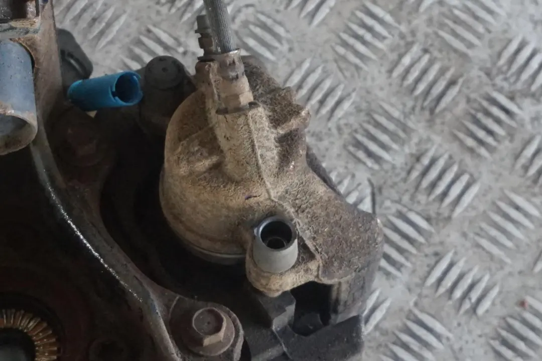 BMW X1 E84 20d N47 xDrive Suspension Avant Droite Ressort Jambe Force Frein - SKU 6789854 - Numéro de pièce 6789854