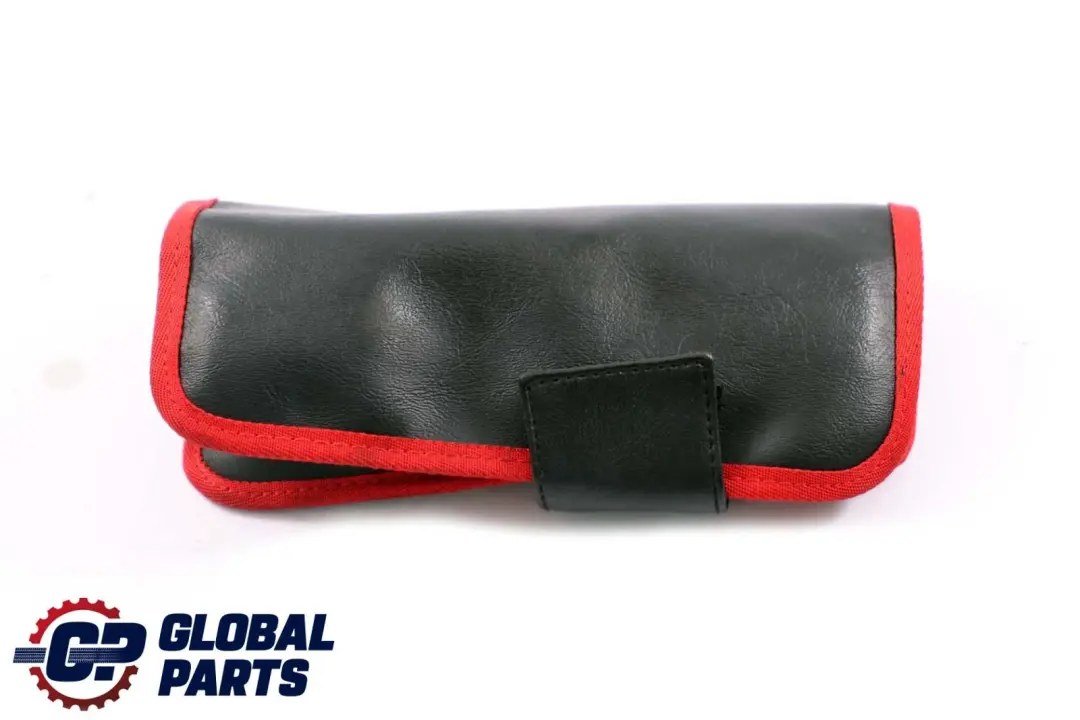 Towing Eye Hook Tools Case Empty para BMW 1 3 E61 E81 E87 E88 E93 con número de pieza 6790053 BMW 1 3 E61 E81 E87 E88 E93 Towing Eye Hook Tools Case Empty - SKU 6790053 - Número de pieza 6790053