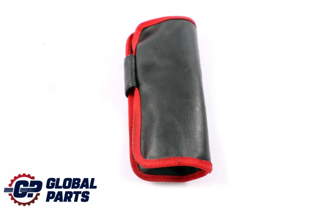 Towing Eye Hook Tools Case Empty para BMW 1 3 E61 E81 E87 E88 E93 con número de pieza 6790053 BMW 1 3 E61 E81 E87 E88 E93 Towing Eye Hook Tools Case Empty - SKU 6790053 - Número de pieza 6790053